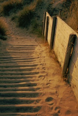 WARM SAND UNDER YOUR FEET